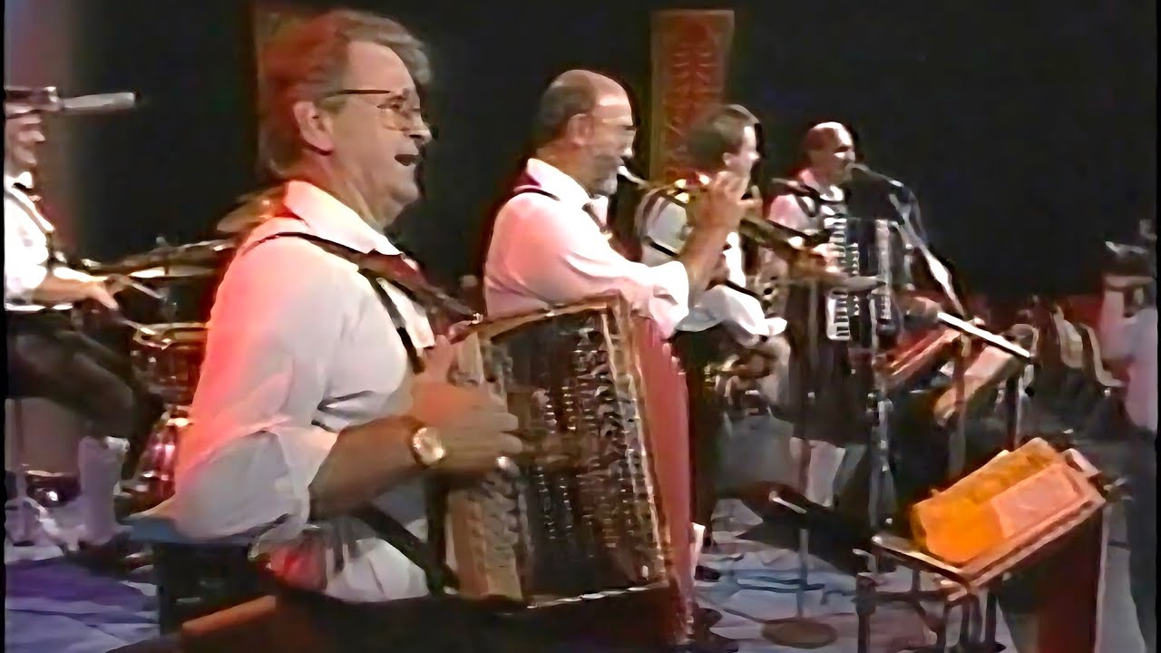 Sag Danke Schön Waltz with Steve Huber's Happy Austrians