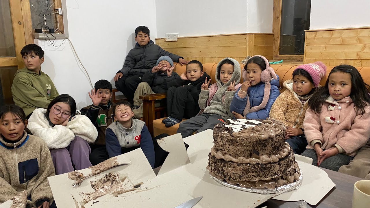 A day in my life as science teacher in tar village #ladakh #villagelife #wintercamping 
