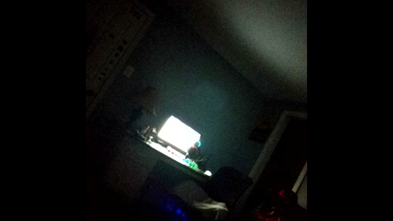 LandoXV - Cut Me Down