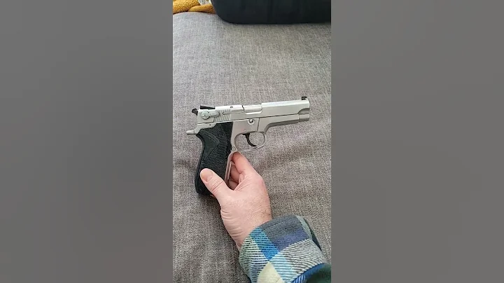 Sportsmans Guide S&W 5906 police trade 9mm.  #5906 #smithwesson #9mm