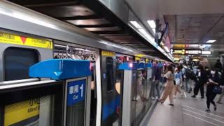 |交通迷天地| [台北捷運]C321型 151/152 往BL01頂埔 BL12/R10台北車站進出站