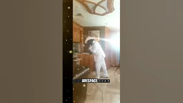 Kūkākūkā Moʻomeheu Knight A Me Ka Pilina 