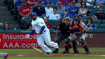 HOU@TEX: Fielder drives a run in with a single