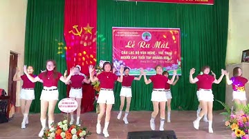 “Chiếc khăn piêu” Nhảy dân vũ nhân ngày ra mắt CLB dưỡng sinh Hoàng Mai 3, TT Nếnh, Việt Yên, BG