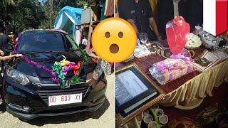Kakek 70 tahun nikahi wanita 30 tahun, maharnya mewah! - TomoNews