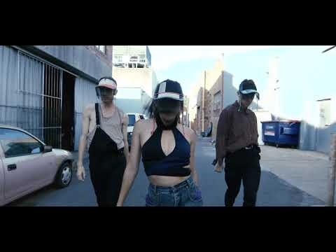 True Vibenation &amp; Haiku Hands - Squat (OFFICIAL VIDEO)