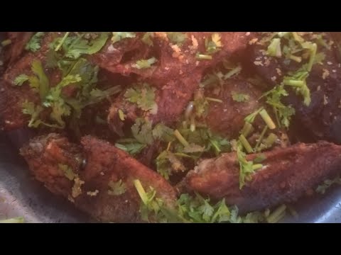 السمك المقلي ب أبسط الطرق علي سفرتنا المتواضعه 