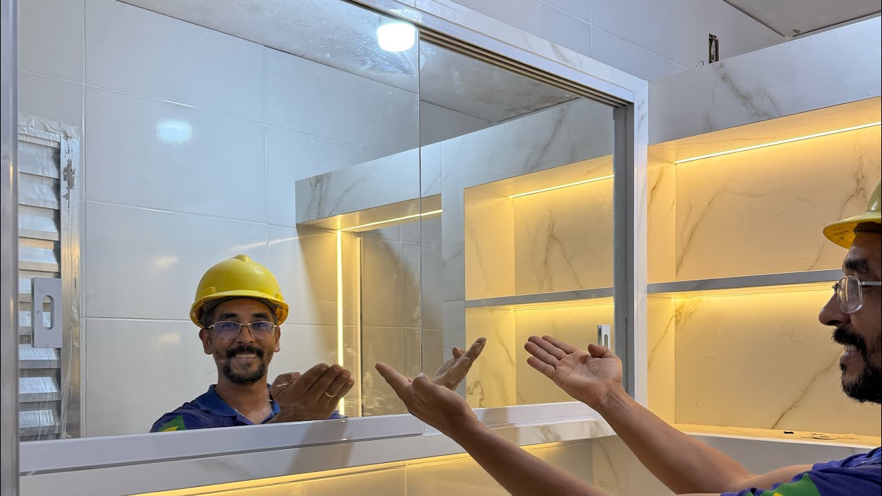 Armarinho para banheiro feito com cerâmica 