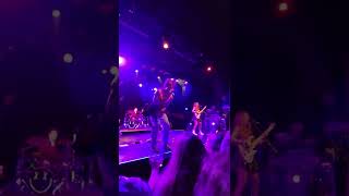 Sara by We Three (Happy Tour)
