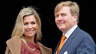 Koningspaar ontvangt Europese Commissie in Amsterdam.