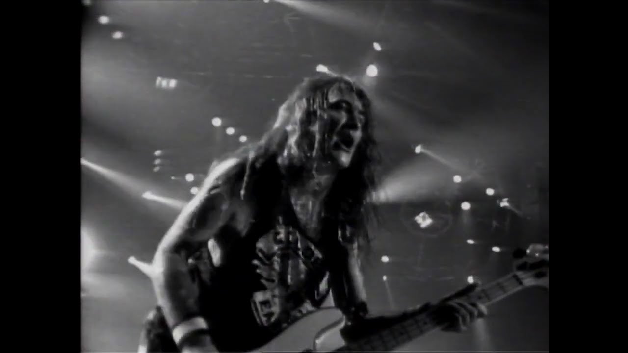Iron Maiden - Donington Monsters of Rock 1992 - YouTube