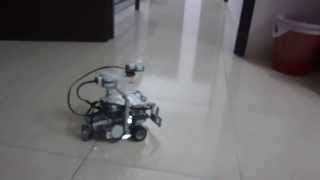 Never-crash LEGO Mindstorms Robot
