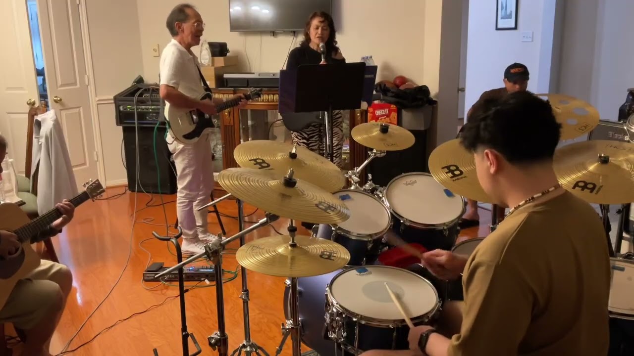 Street Beats Band HTX#Cover#Mrs. Robinson