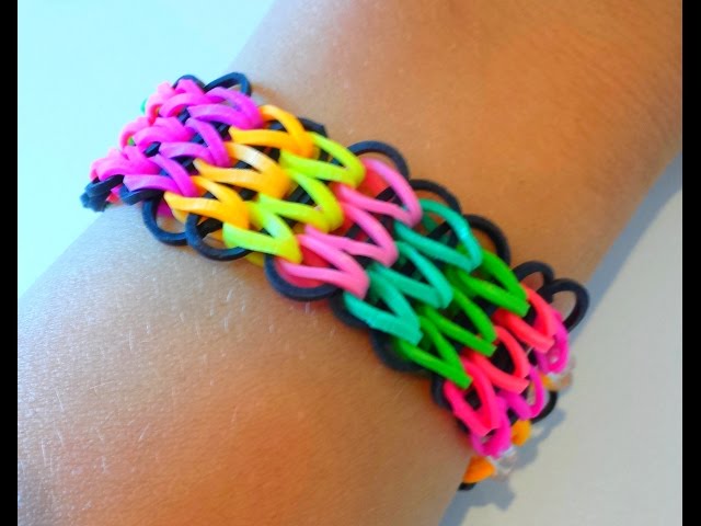 Bracelet zigzag en élastiques tout autour du poignet – Mes tutos photos et  vidéo