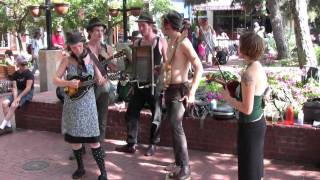 Barefoot Surrender on Pearl Street in Boulder CO chords