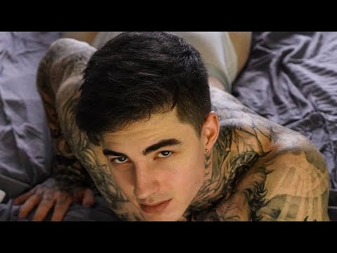 The hottest sexy Canadian viral tiktokers @JAKE ANDRICH |JAKIPZ ANDRICH
