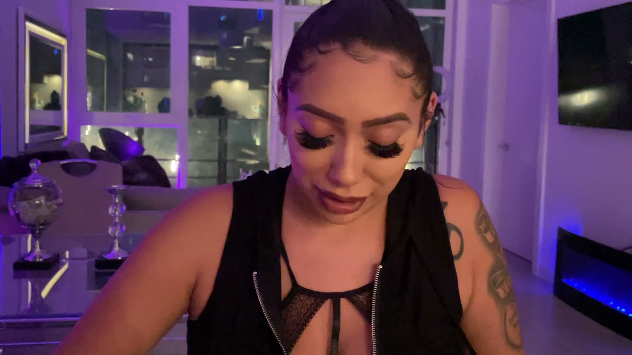 How to roll a weed blunt with @poizon.bby Tutorial Vlog LA Miami Backwoods Raw Papers Uncut