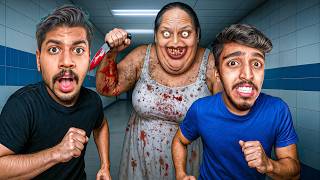 Only 1 Can ESCAPE the LUNCH LADY With NoobMaster! 👀 screenshot 3