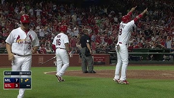 MIL@STL: Carpenter cuts deficit with two-run triple