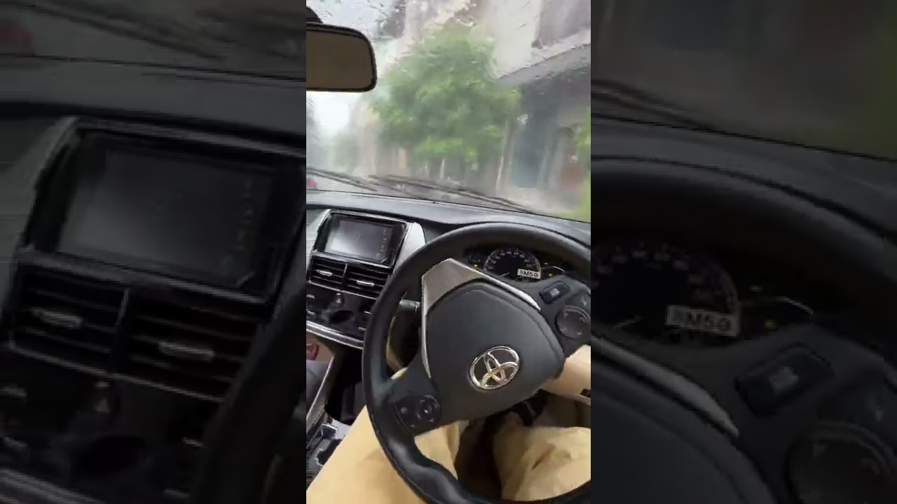 Heavy Rain 🌧⛈ in Lahore | 