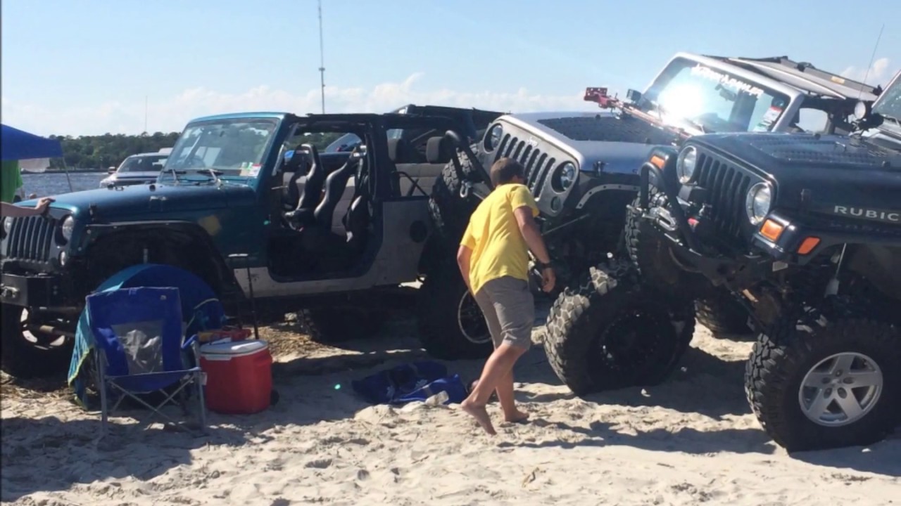 Carolina Beach Jeep Go Topless Day 2016 - YouTube