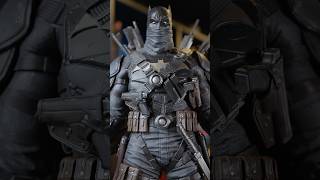 Batman WITH GUNS 😲 The Grim Knight Batman Statue Unboxing