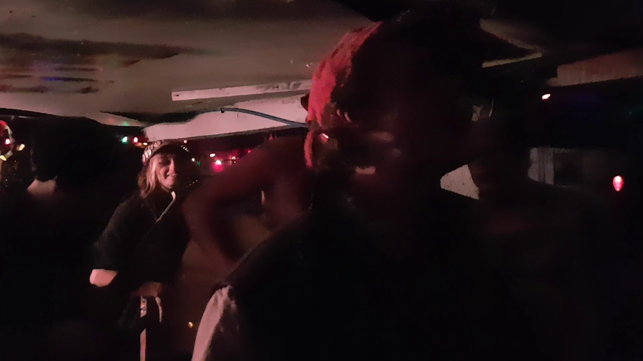 Guarda Skum Shine - We Lost Our Way @ Alf House February 2nd 2019 Vancouver, BC su YouTube Guarda Skum Shine - We Lost Our Way @ Alf House February 2nd 2019 Vancouver, BC su YouTube