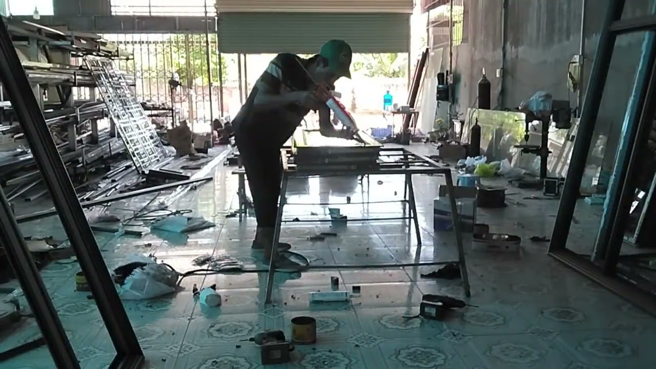 hướng dẫn chia sẻ cách bắn keo silicon đẹp và mẹo sửa keo bị lỗi hay