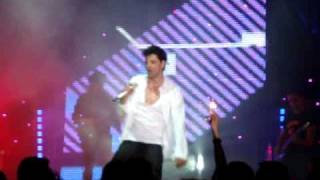 Sakis Rouvas - I'm gonna dance with somebodyyyyyy @ The S (14/01/2010)