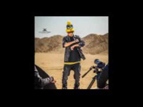 يحتاجو حضن يضمهم