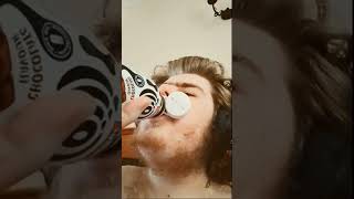 Leafygaming44 Goes For Chocolate Frijj Milkshake Drink