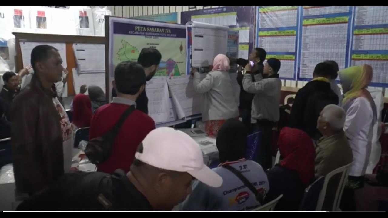 Over 270 die counting ballot papers by hand in Indonesian elections