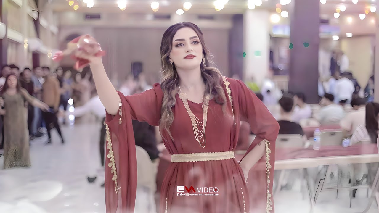 الفنان  قاسم السموقي و عزيز حسو حفلة زفاف هفال و هناء في ازادي شنكال جزء 4