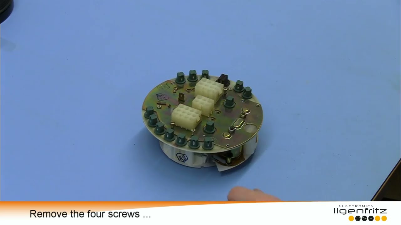 DIY: Instruction to repair a Fendt VDO Display 145mm