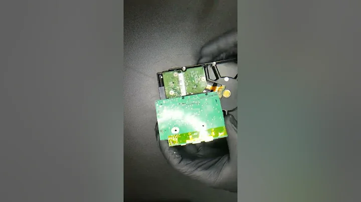 Western Digital My Book Studio 2TB Firewire USB external HDD disassembly.