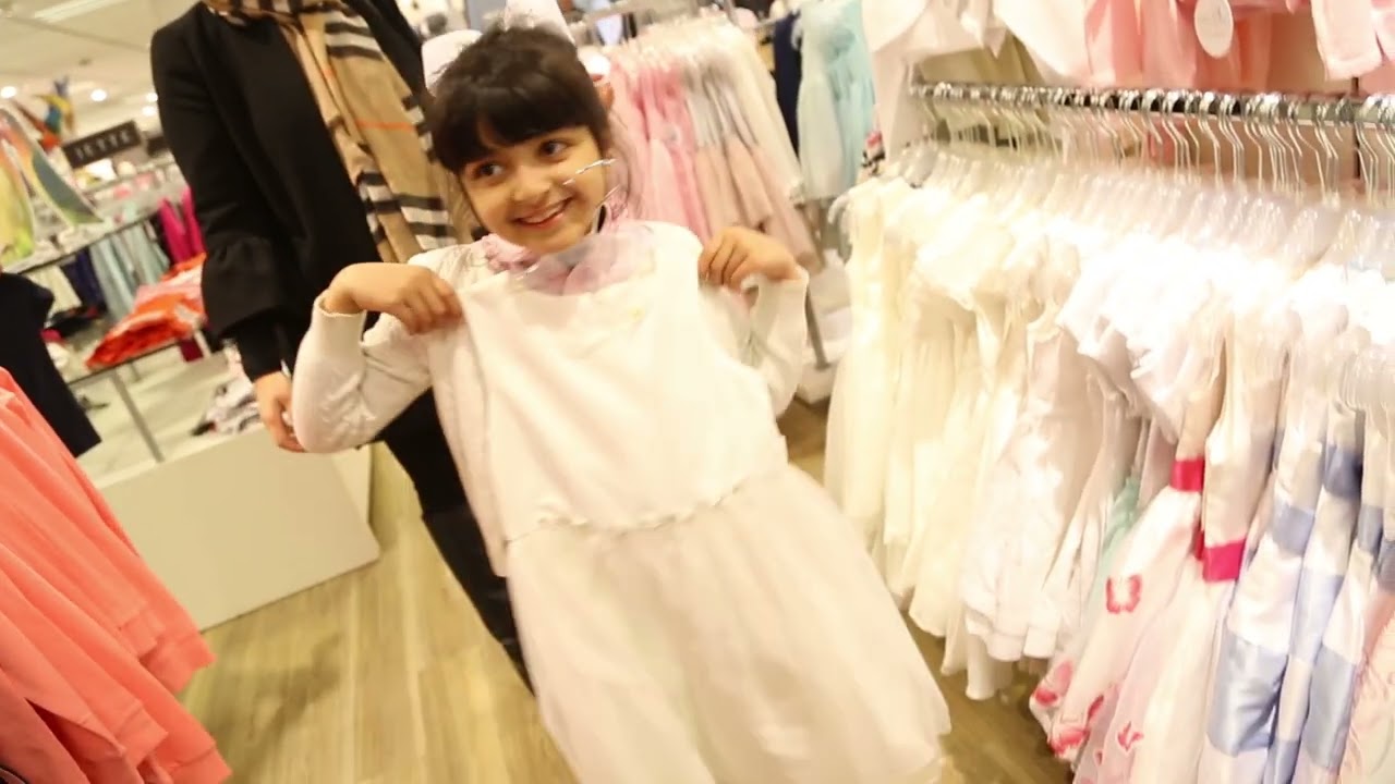 تجربة عائلة اماراتية في التسوق في محلات غالاريا كاوفهوف في ميونخ