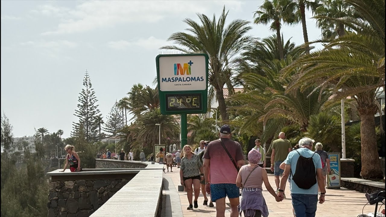 🚨💨Live PLAYA DEL INGLES. Annoying Winds Today. March 5, 2026