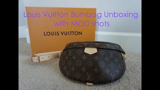 LOUIS VUITTON BUM BAG  REVIEW + What Fits + Mod Shots 