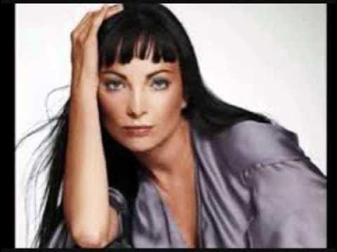 Бенасси брос dhany. Dhany benny benassi. Dhany 2022. Make me бенни бенасси. Benny benassi dhany.