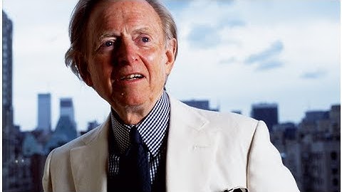 'Radical chic' author Tom Wolfe dies at 88