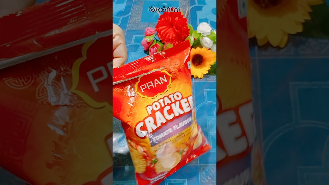 Crunchy Fun: Unpacking Potato Cracker Chips! 