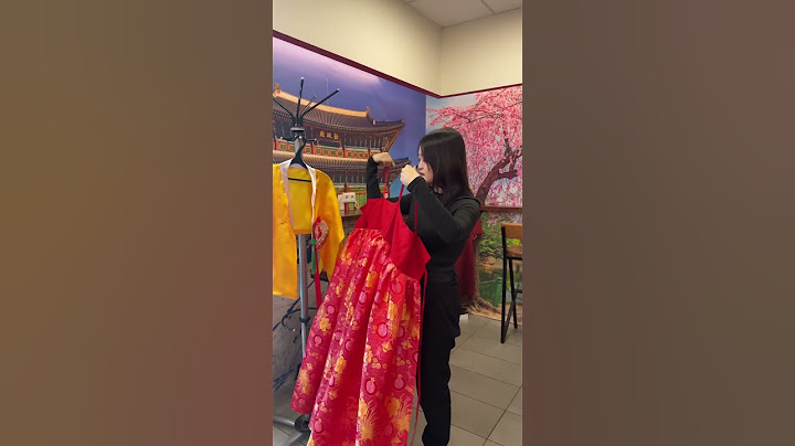 НАРА меряет ханбок в Korean Chick!