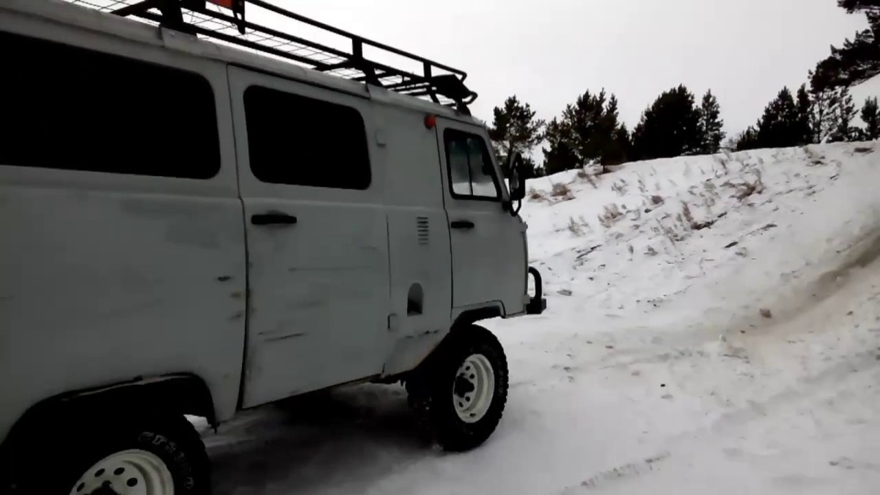 Буханка на военных мостах - YouTube