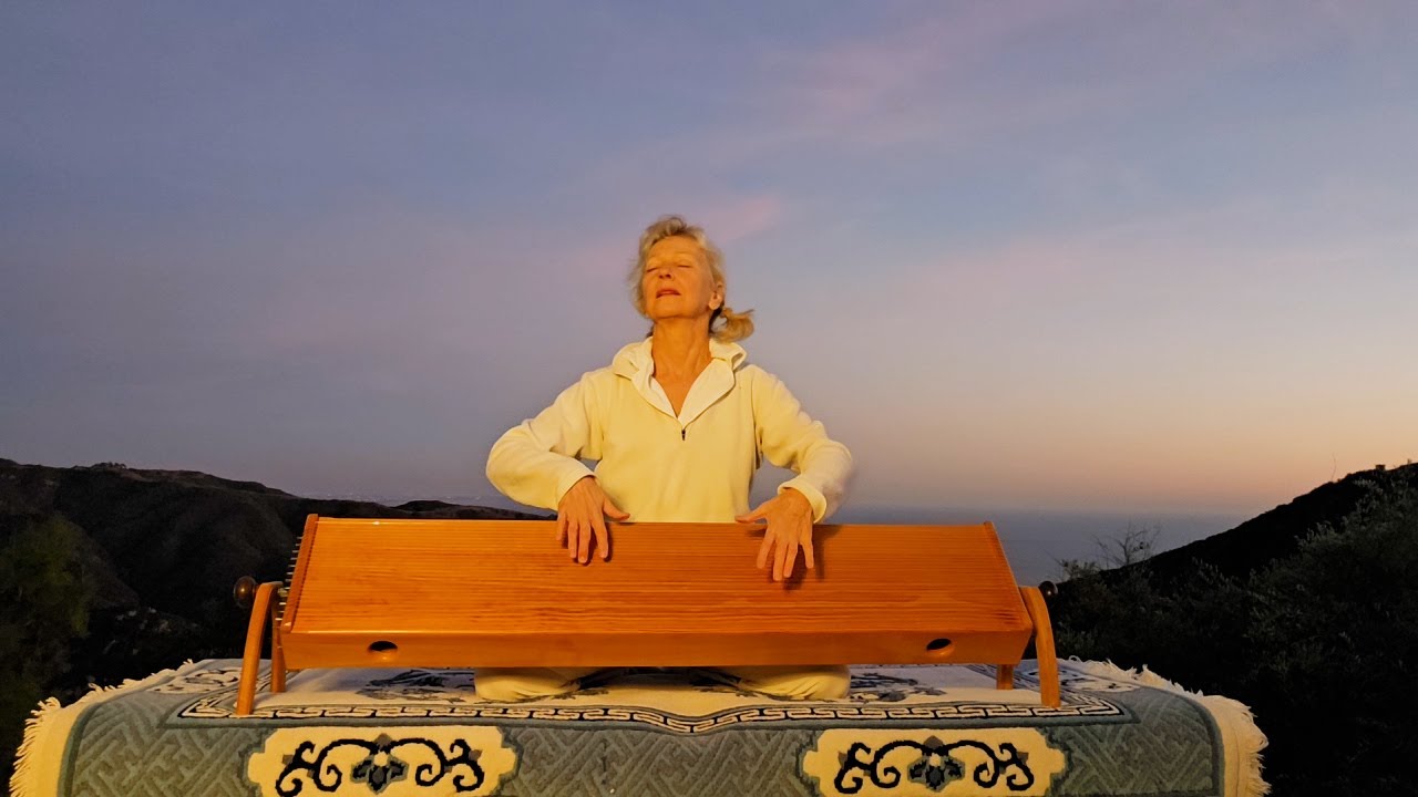 Sunset Serenade with Fabien Maman's Monochorde 