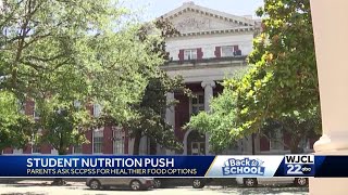 SCCPSS food nutritionist creates more food options for students
