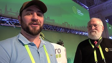 Jon Maddog Hall and Robert Wolff after the Linaro Opening Keynote