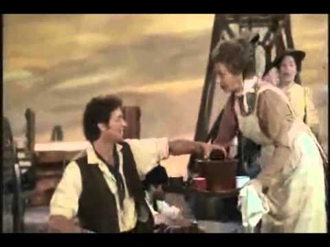 Oklahoma! The Original London Cast (1998) - Entrance Of Ensemble