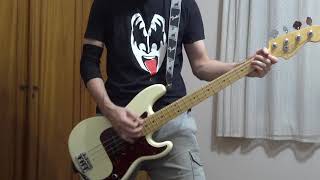 Video thumbnail of "DON'T BLAME ME 01 - Peekhole - Marky Ramone & Intruders BASS COVER"