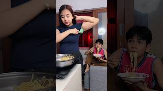 Kok gitu si😂 #couple #funny #shorts