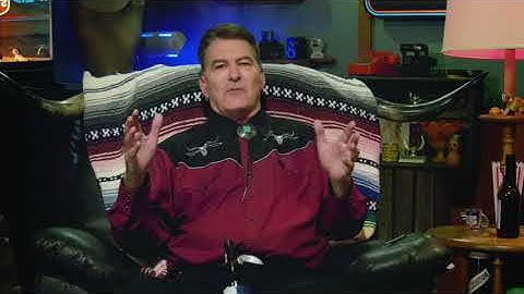 Joe Bob Briggs talks SLEEPAWAY CAMP!